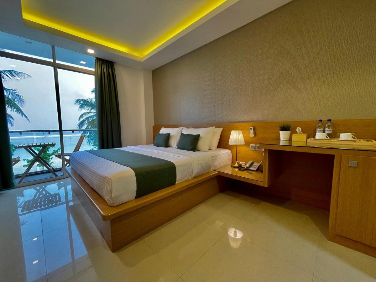 Huvan Beach Hotel At Hulhumale Luaran gambar